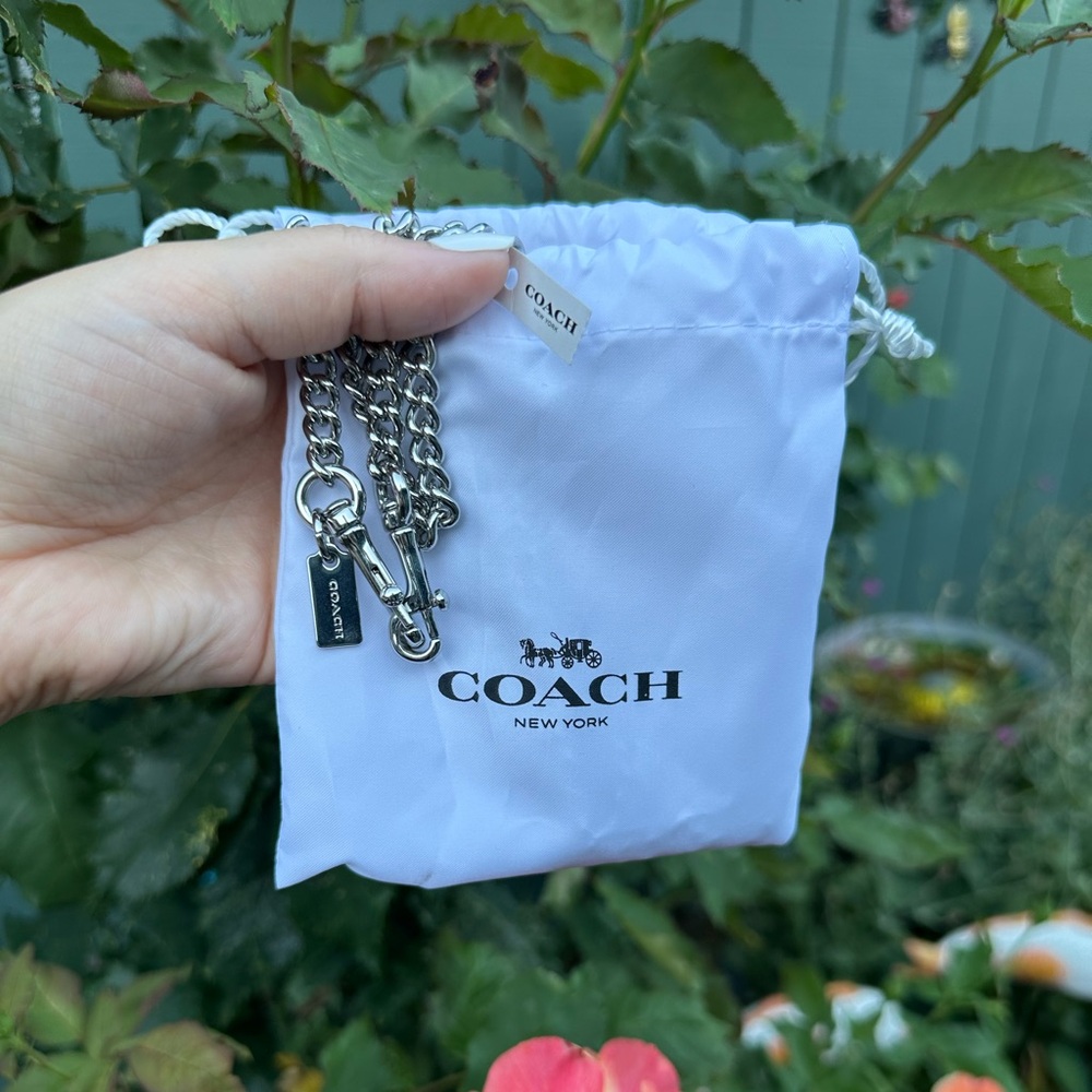 ⛓️‍💥 NWT COACH CROSSBODY/SHOULDER CHAIN! ⛓️‍💥